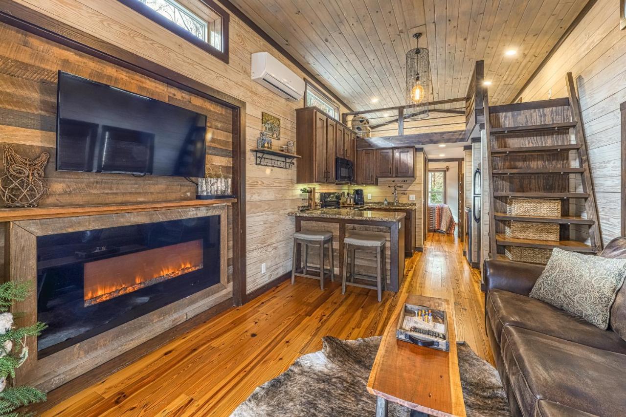 Smoky Mountain Tiny Home بيدجن فورج المظهر الخارجي الصورة