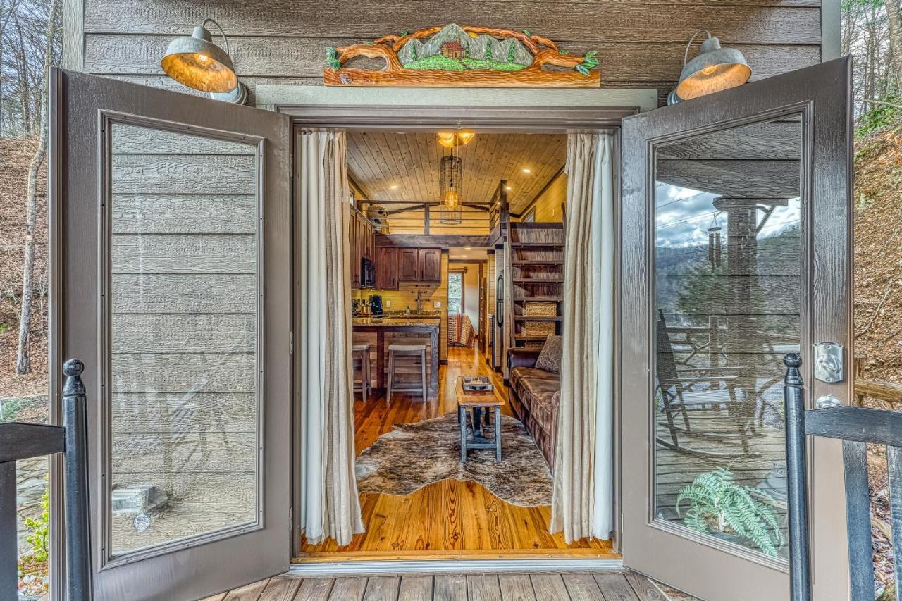Smoky Mountain Tiny Home بيدجن فورج المظهر الخارجي الصورة
