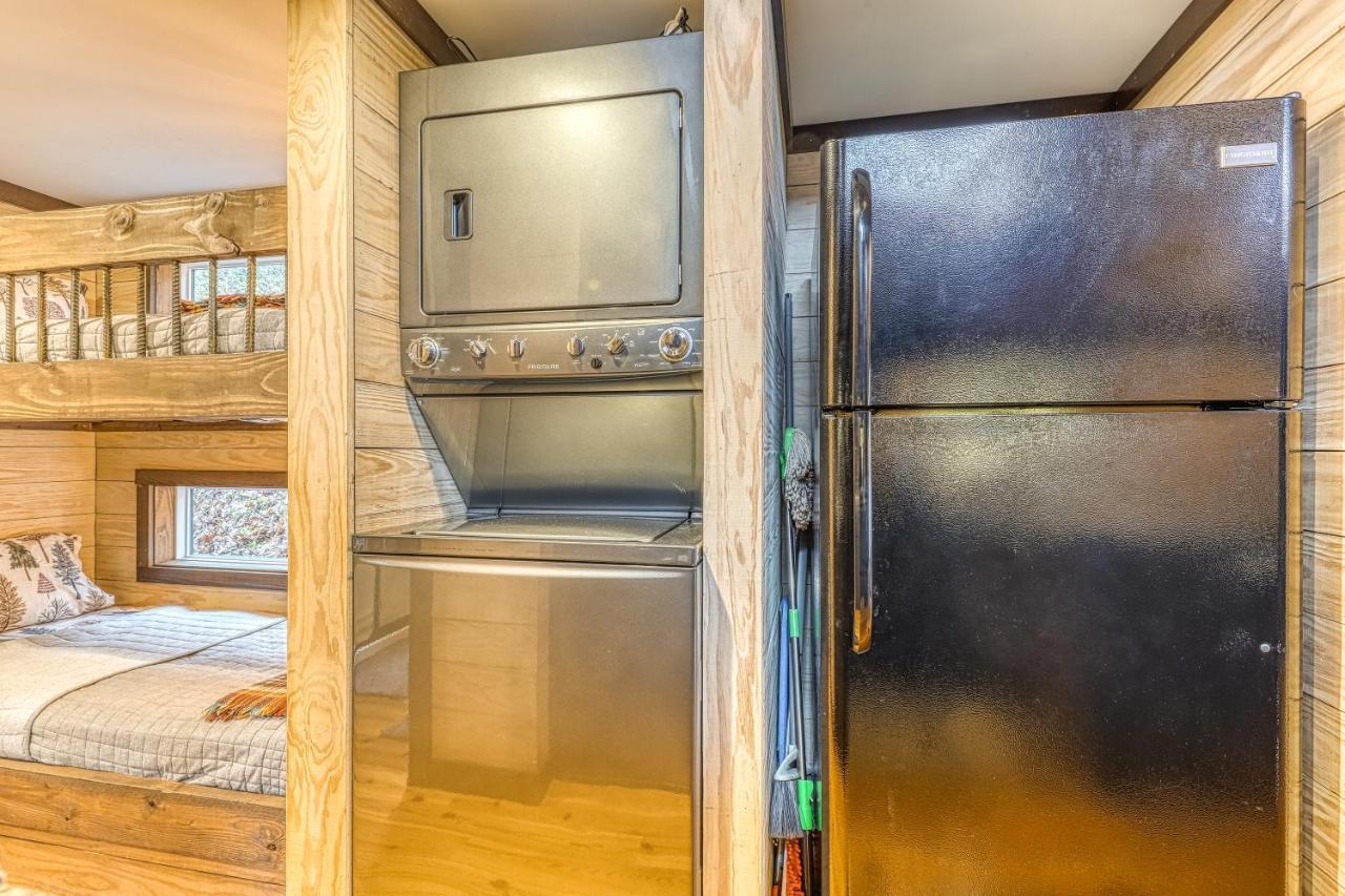 Smoky Mountain Tiny Home بيدجن فورج المظهر الخارجي الصورة